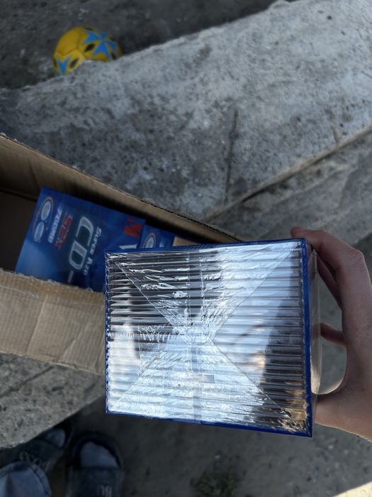 Продаю диски новые в упаковке