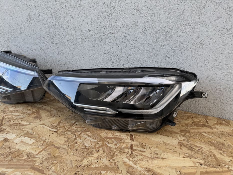 SET Far faruri stanga dreapta VW Taigo LED Originale Europa