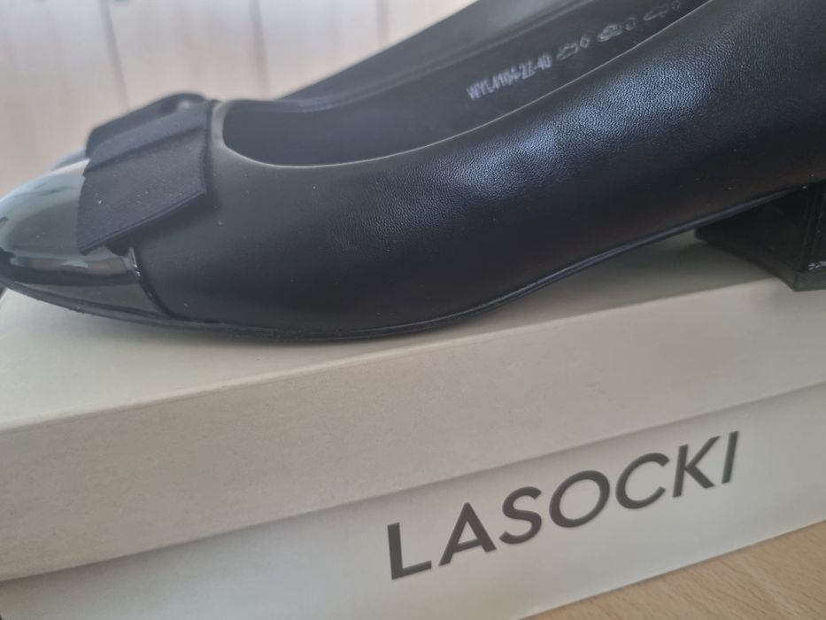 Дамски обувки Lasocki, 40 размер, черни , ток 3.5-4см