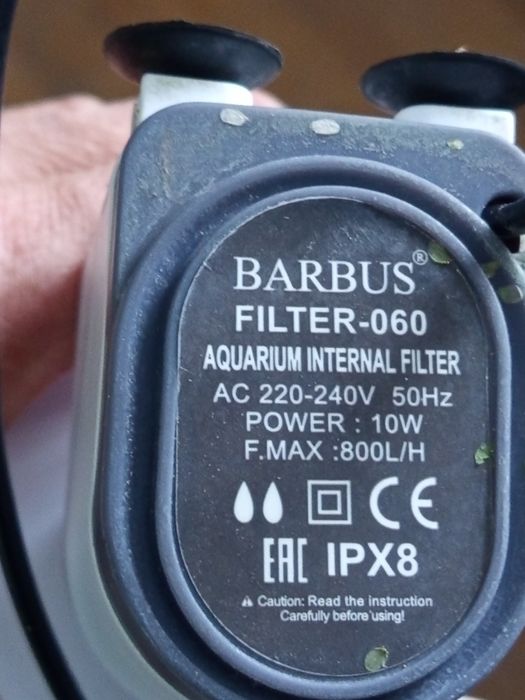 Внутренний фильтр для аквариума