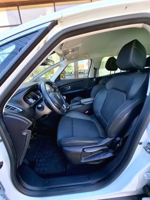 Vând Renault Grande Scenic IV 1750cm³,120cp,fabr.2021,7 lucuri, euro6