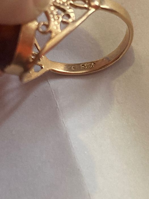 Златен руски пръстен