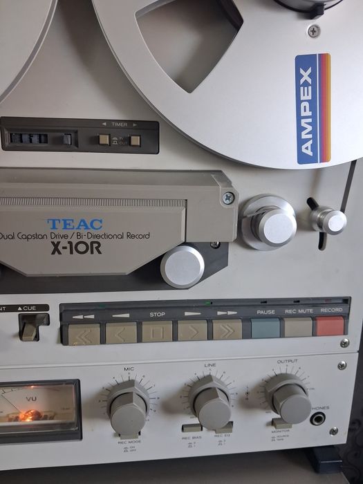 Катушечный дека TEAC X-10R