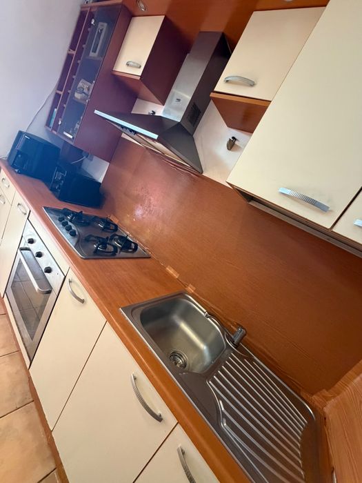 Inchiriez apartament 2 camere Ghencea