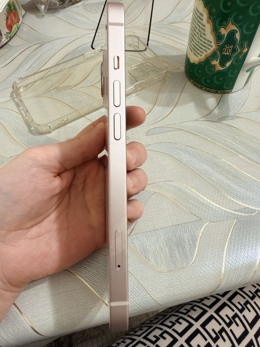 Продам Iphone 13 128 gb