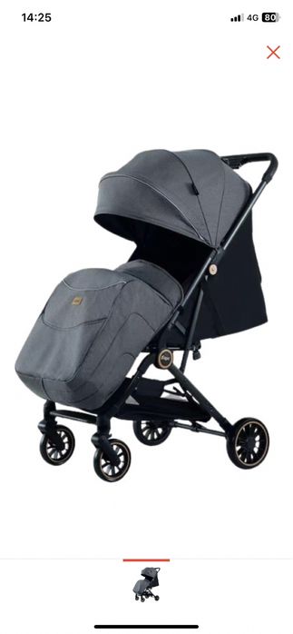 Коляска простой и раскладной