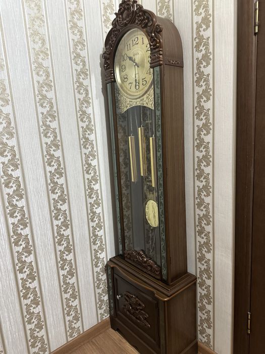 Часы напольные