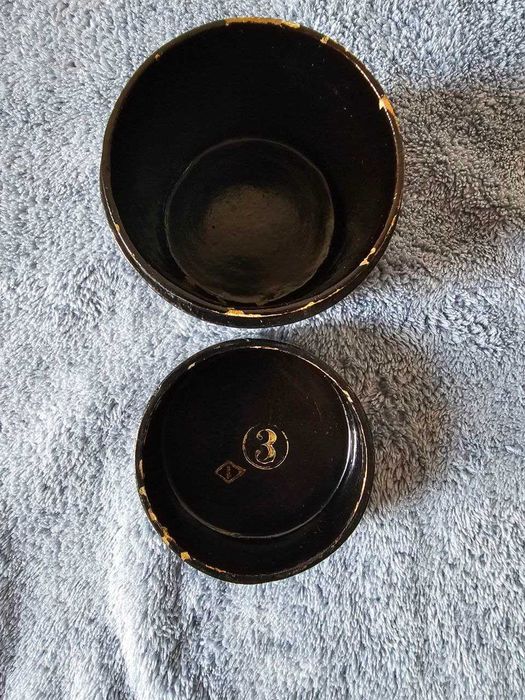 Антикварная шкатулка.