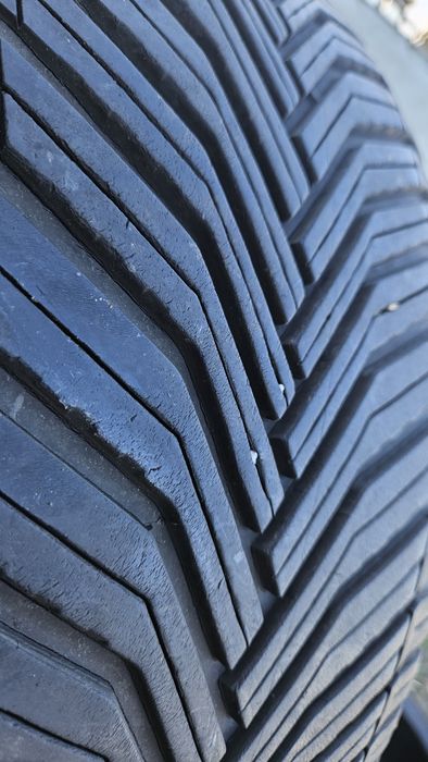4бр гуми 255 40 20 дот 23 мишелин michelin