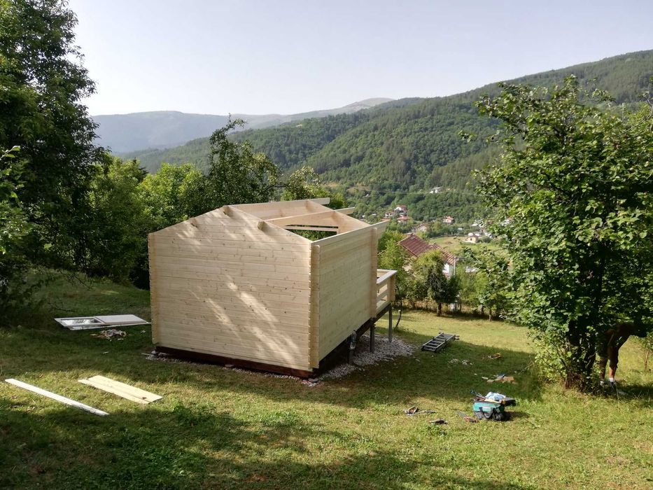 Piloni șurub fundație rapidă și economică