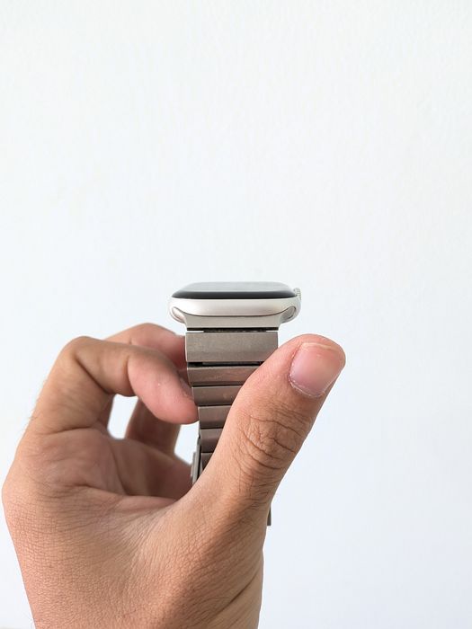 Apple iWatch 10 46mm 98% Battery