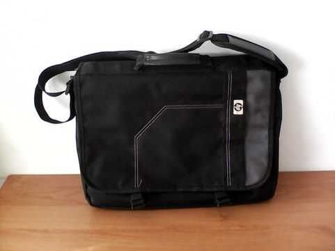 НР чанта за лаптоп оригинал