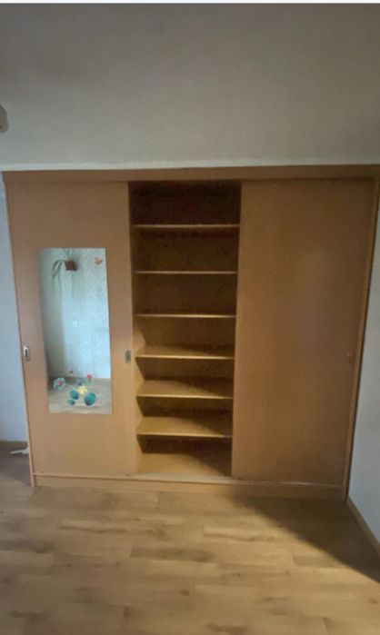 Продам шкаф-купе