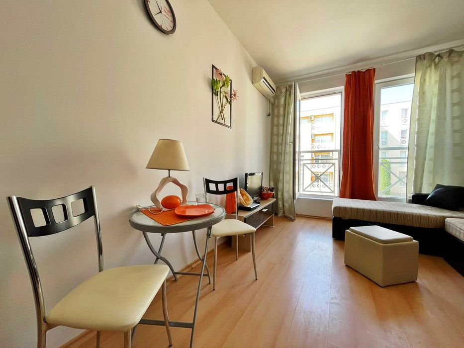 Продава се Едностаен апартамент в к.к. Слънчев бряг - 28 кв.м за 840 €/кв.м - Снимка #3