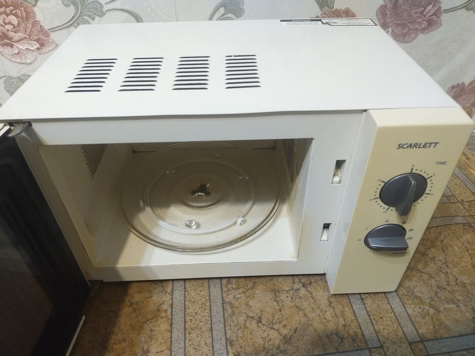 Микроволновка за 3500тнг.