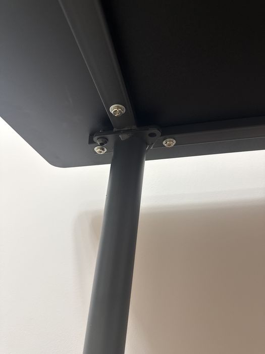 Обеденный стол, кухонный стол