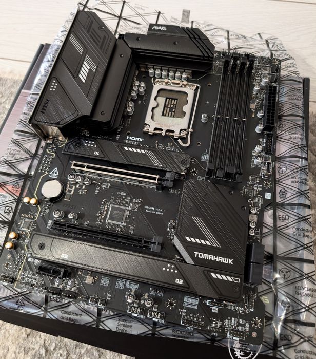 MSI MAG B760 Tomahawk Wi-Fi DDR5