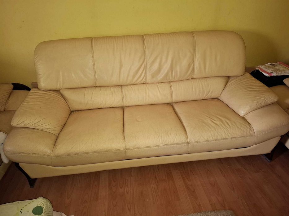 Set canapea si 2 fotolii combinatie din piele ecologica si piele