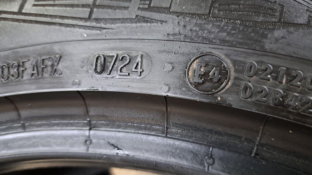 Vand 2 anvelope iarna Continental dot 2024