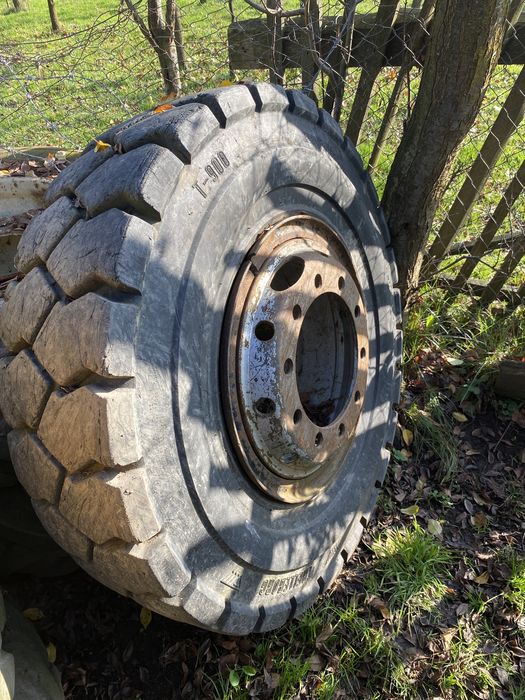 Caucicuri si jante de diferite marimi