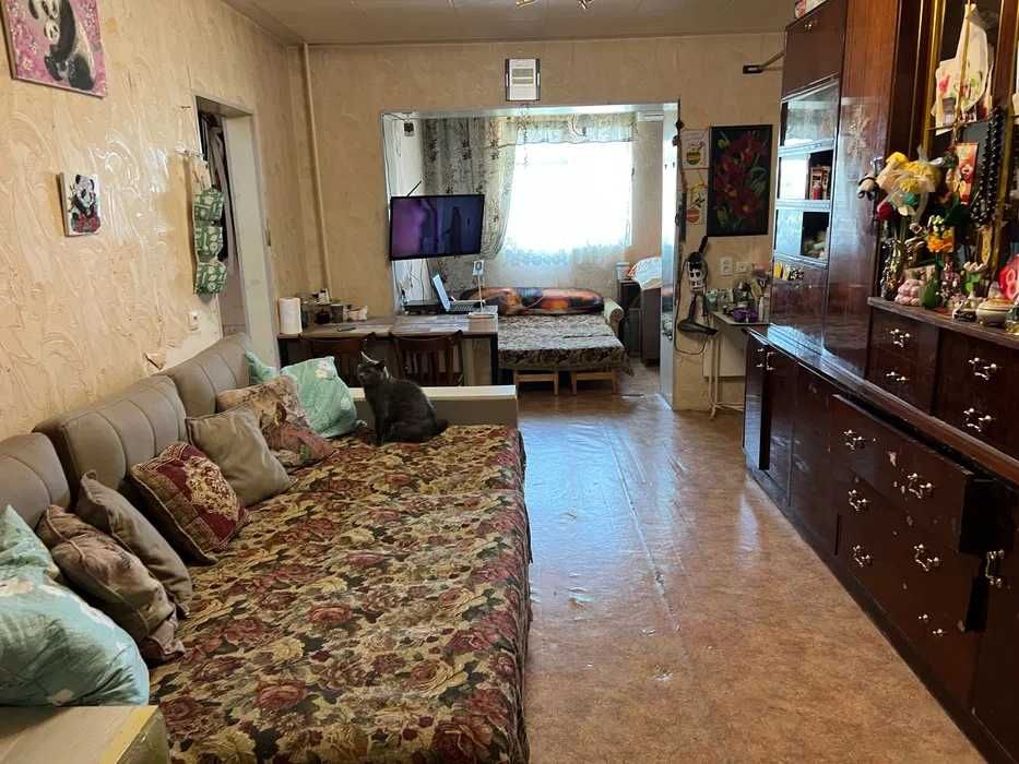 СРОЧНО Эко базар! Продается 2х-комнатная! Магазин Чимган 52м2!