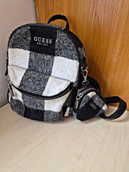 Чанти Karl Lagerfeld Guess 19V69