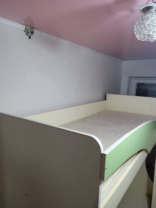 2 этажный диван (есть торг)