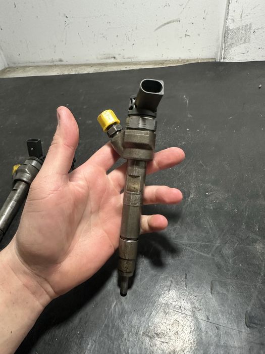 Injector injectoare BMW x3 F25 2.0 diesel N47 7810702