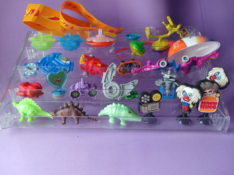 Фигурки из киндеров