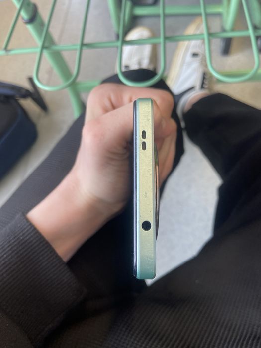 Обмен на айфон 11-12