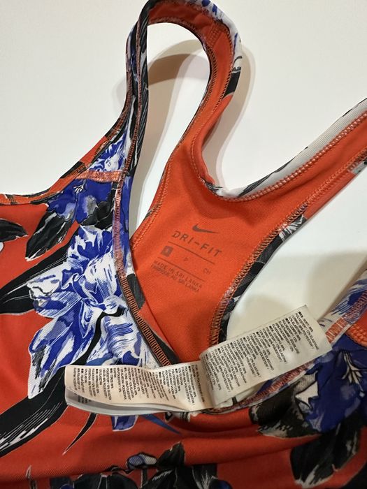 Set Nike Pro bustiera + colanti lungi