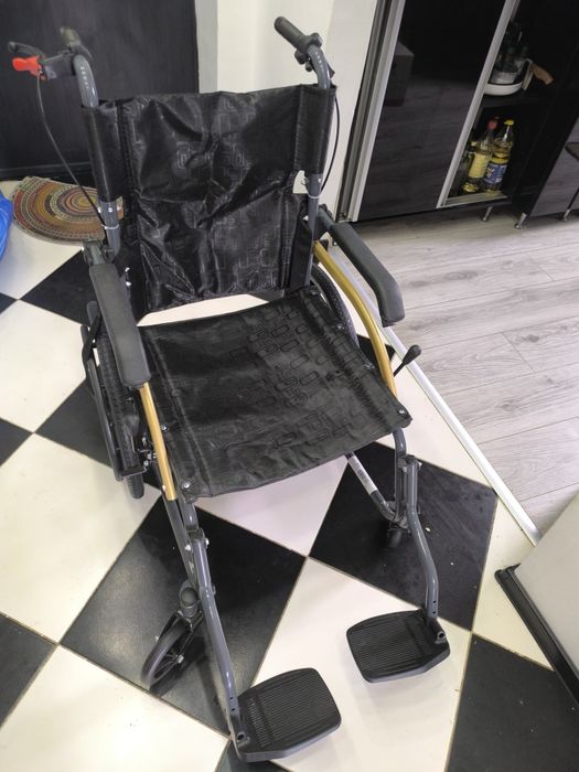 scaun persoane cu handicap
