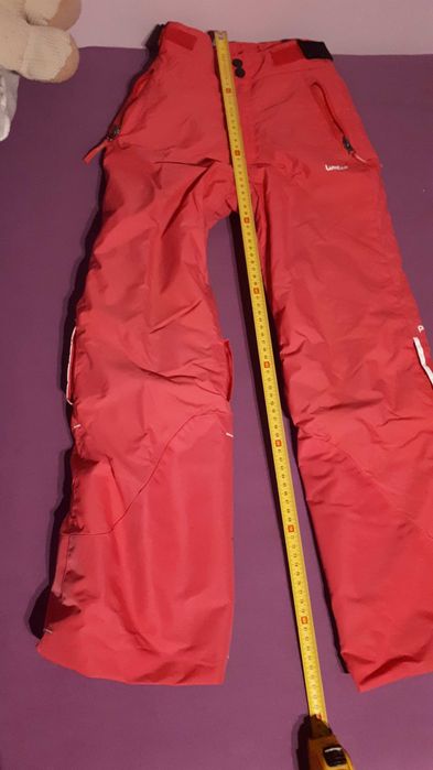 2 geci schi si pantalon schi fata