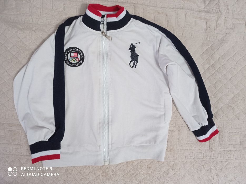 Продам олимпийку на мальчика