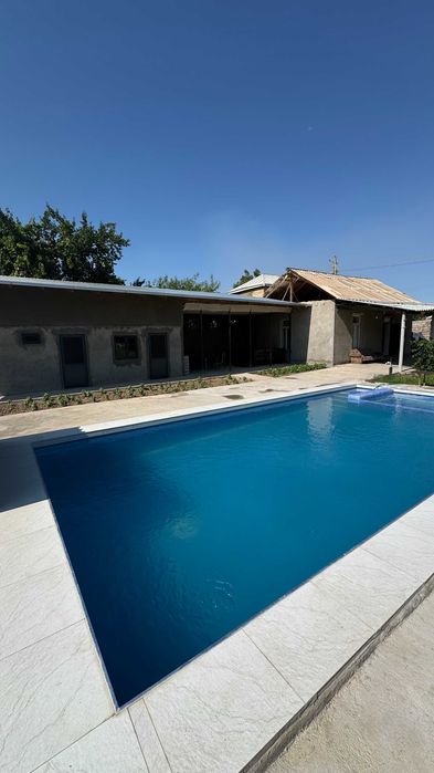 Chirchiq Arzon DACHA Basseyn