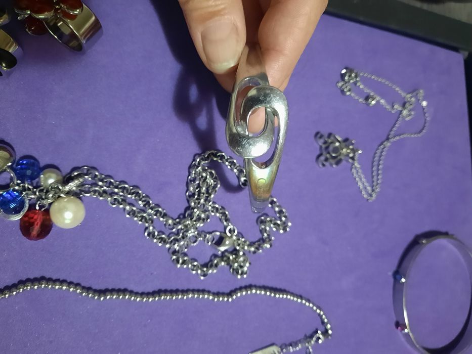 Маркови бижута Miss Sixty,Swatch и Cristtina