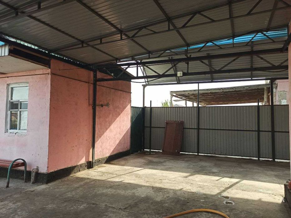 5 Бөлмелі жер үй Титовта