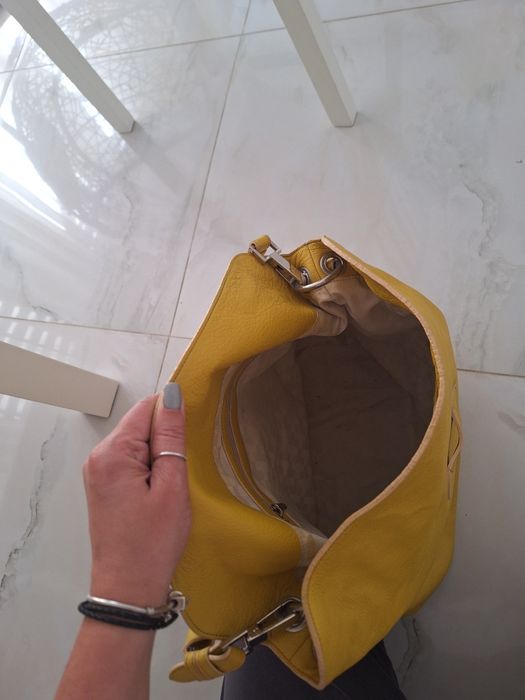 Geanta piele,făcută pe comandă