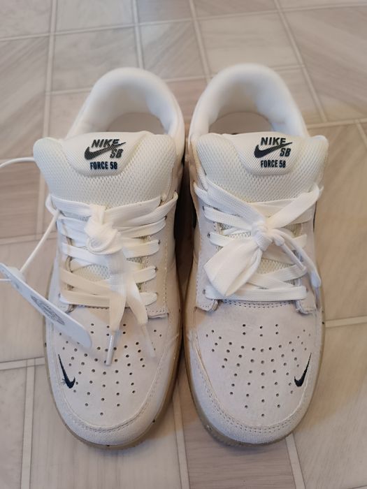 Продам кроссовки Nike!