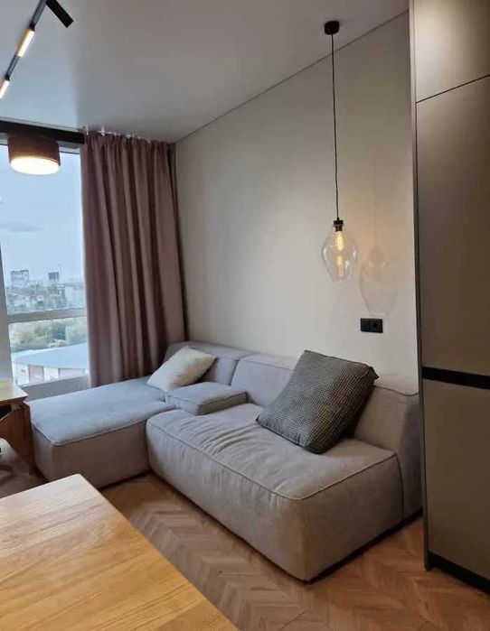 Дава се под наем Двустаен апартамент в София, Зона Б-18 - 56 кв.м за 484.5 € - Снимка #2