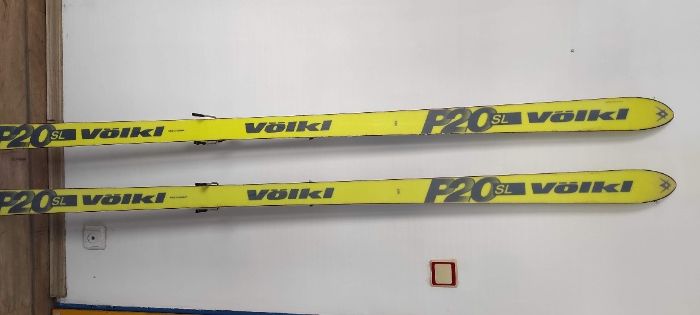 Ски ВЬОЛКИ с автомати, 2 метра, използвани