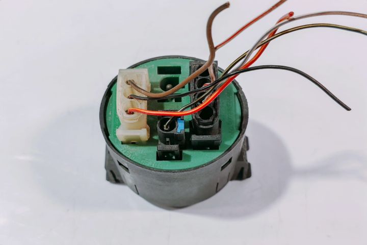 Sirena  alarma 65818360995 BMW Seria 5 E39 (facelift) seria