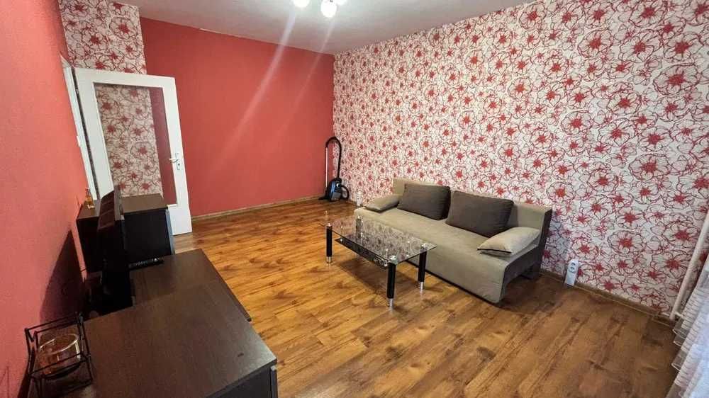 Двустаен имот в кв.Студентски град