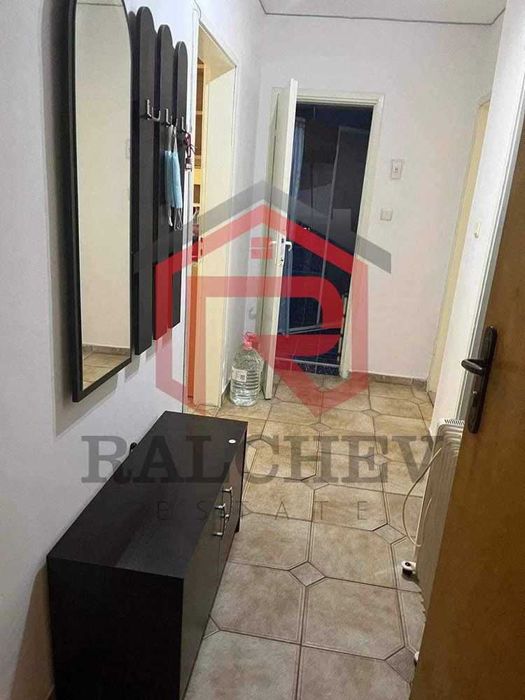 Дава се под наем Тристаен апартамент в Варна, Колхозен пазар - 70 кв.м за 433.5 € - Снимка #3