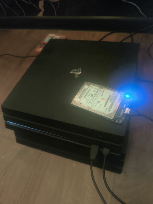 ps4 pro 11.00 avto hen 3 shunda oʻzini ochladi