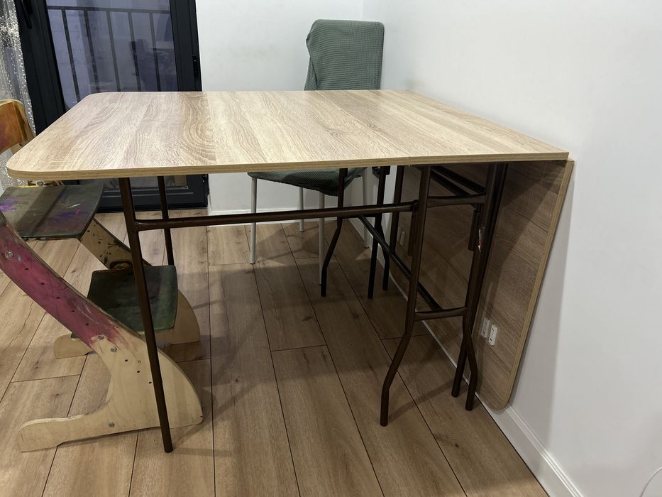 Стол обеденнный раскладной