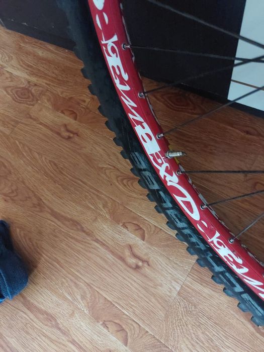 Vând roată spate 26 Mavic Deemax,butuc  Hope  pro 7