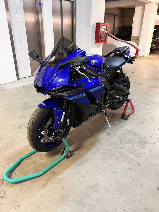 Yamaha YZF R1 2024