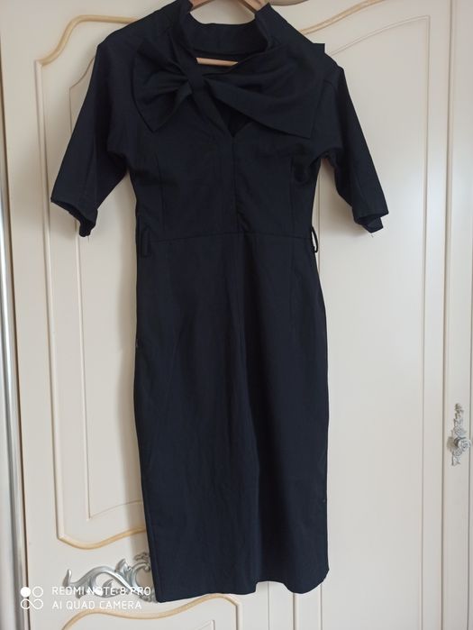 Платья шикарные 40-44р