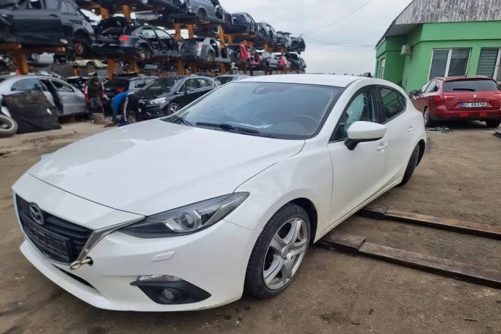 timonerie grile bord oglinda retrovizoare interior Bara spate fata armatura haion portbagaj capota far tripla stop stanga dreapta trager Mazda 3 BM  2015 motor 2.2d  SH dezmembrez piese